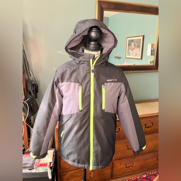 Child Swiss Tech Coat - Picture 13 of 13